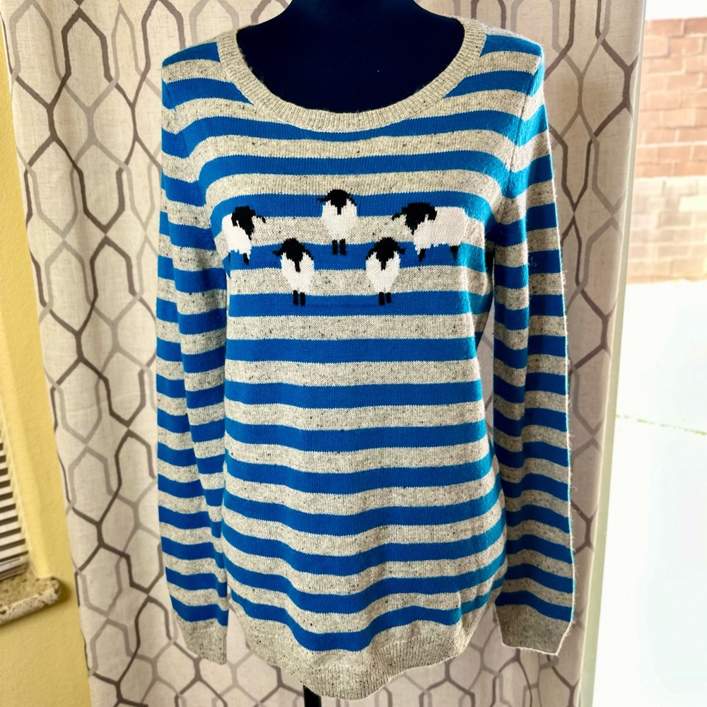 EUC Talbots Petite Grey & Blue Striped Sheep Intarsia Crew Neckline Sweater - Picture 4 of 13